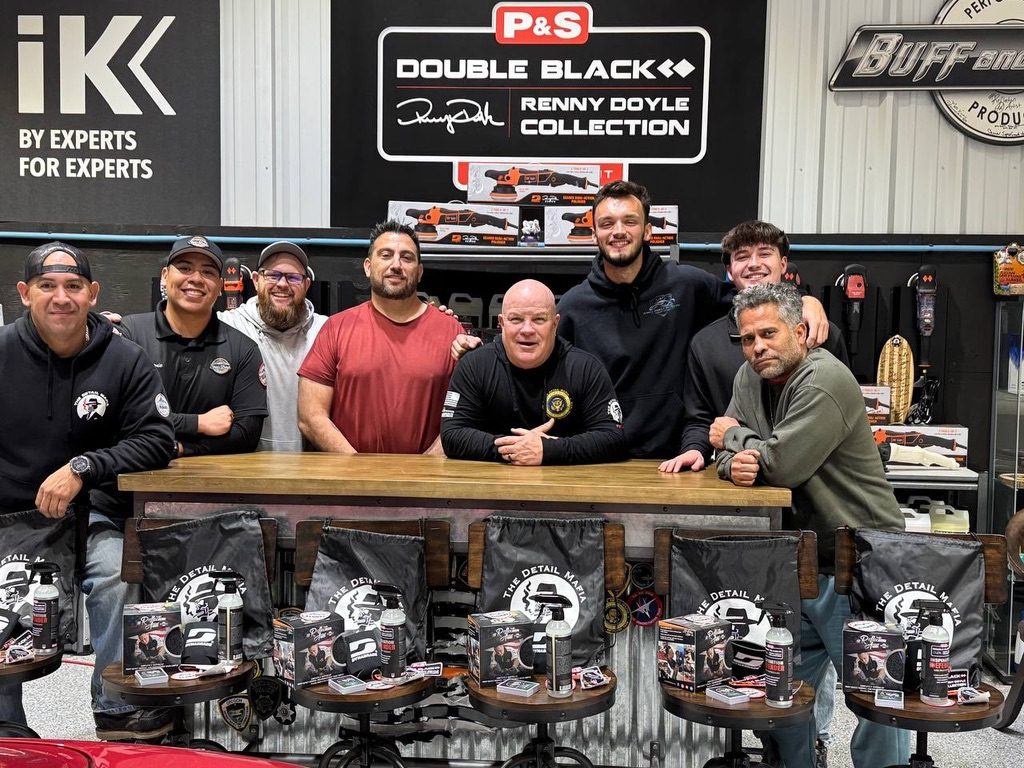 Class photo at Detailing Success training, Blue Badge Customs mobile detailing in Lawrence, Kansas